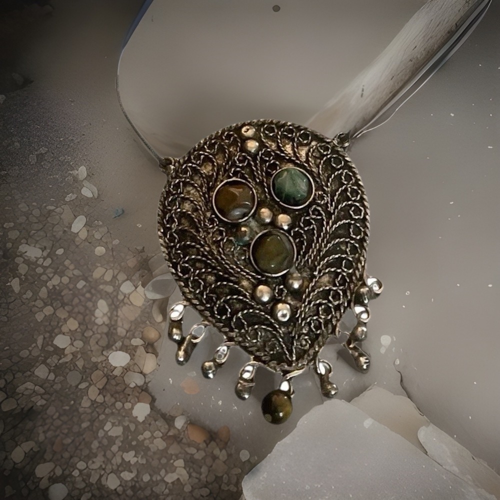 Vintage‎ Estate Boho Gypsy Necklace Gem Stones Silver